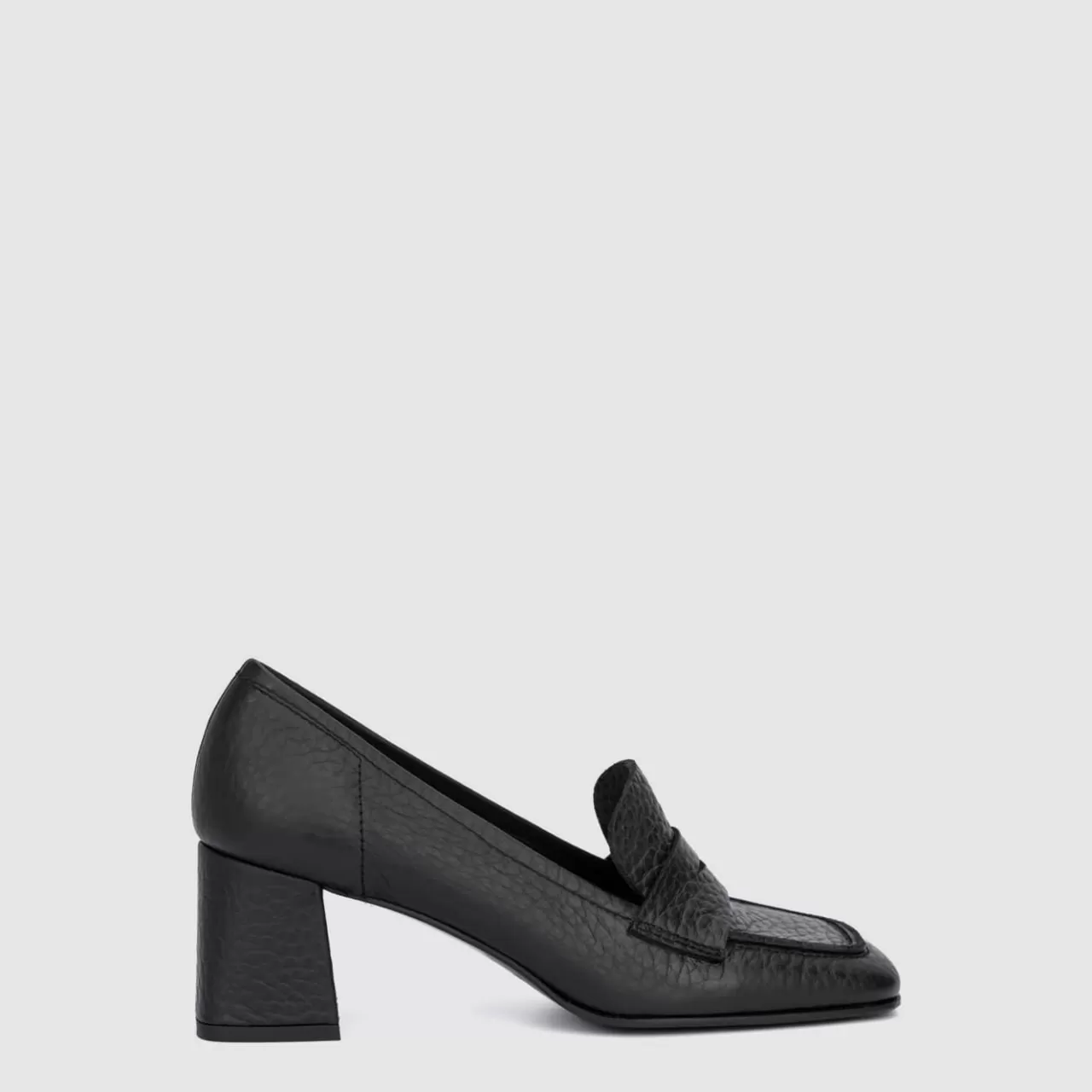 Aquatalia Heels | Carlina Black