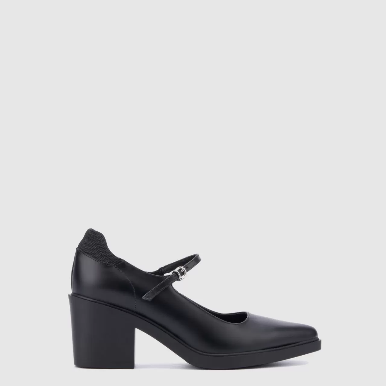 Aquatalia Heels | Casha Black