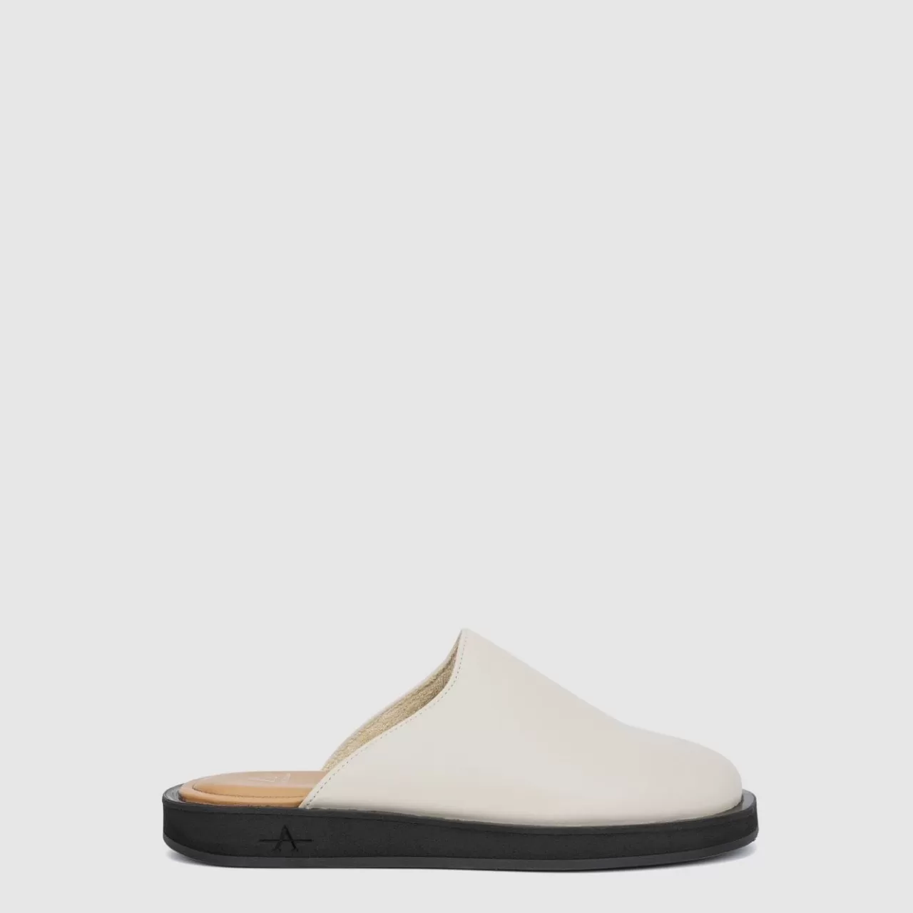 Aquatalia Flats | Gemmy Off White