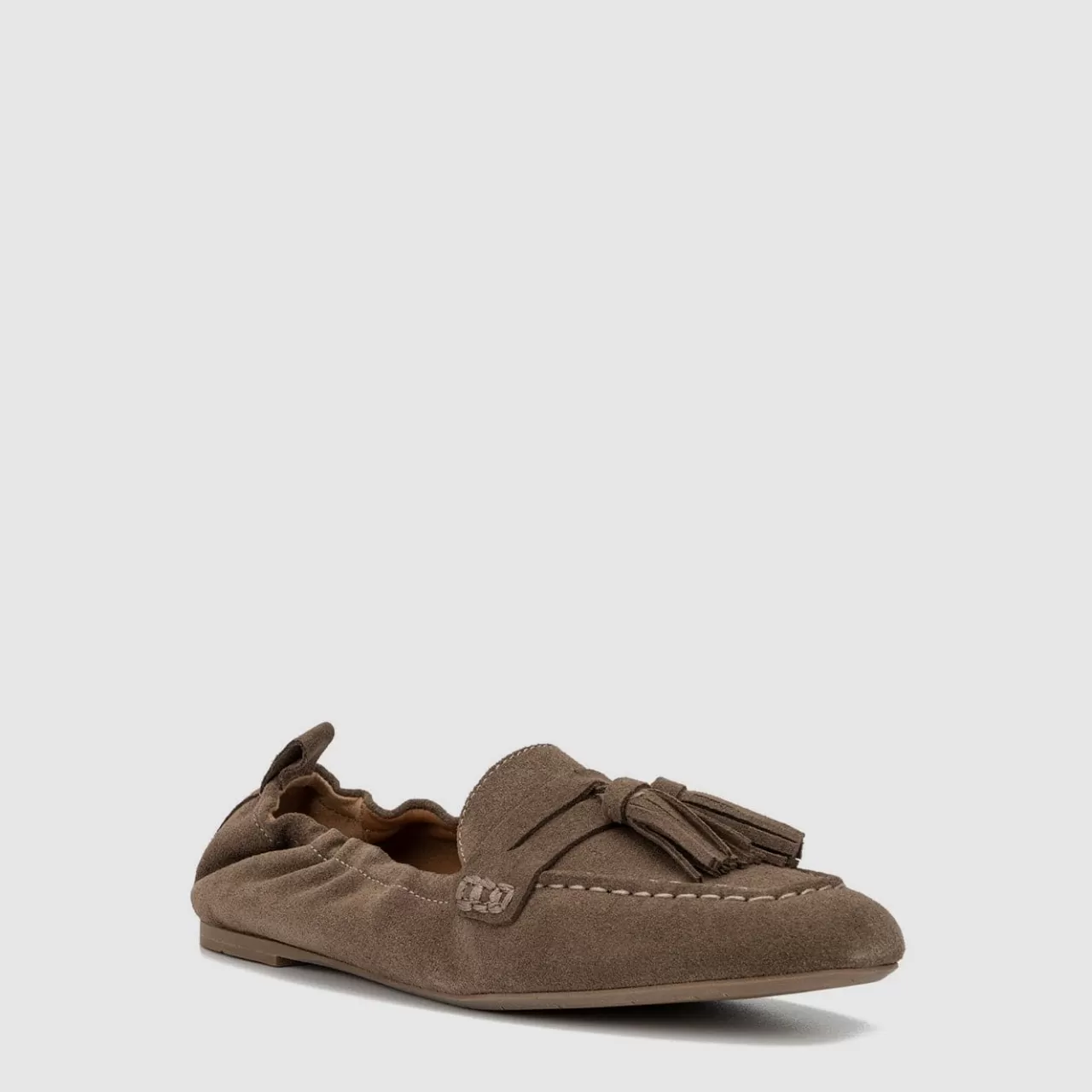 Aquatalia Flats | Journee Taupe