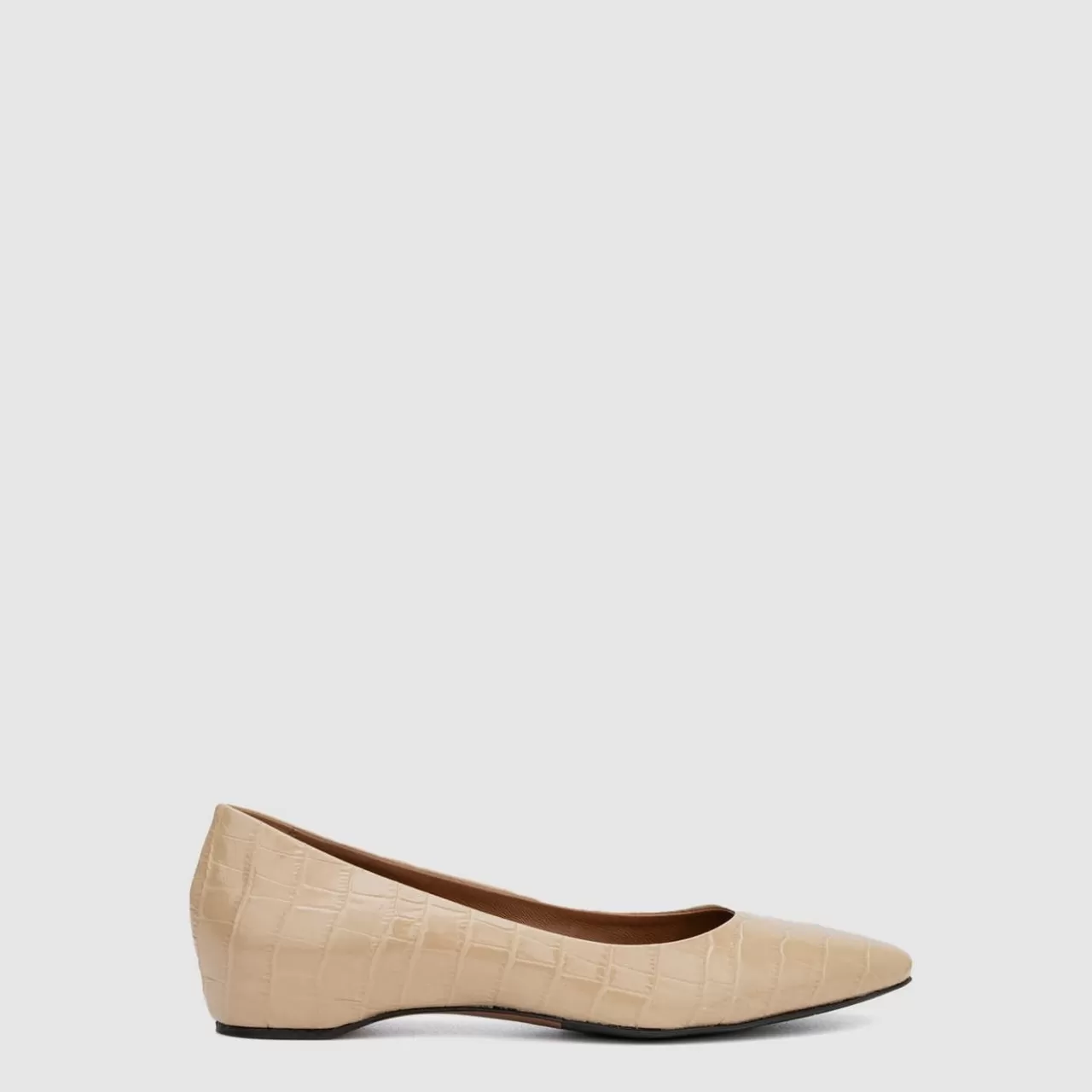 Aquatalia Flats | Marcella Beige