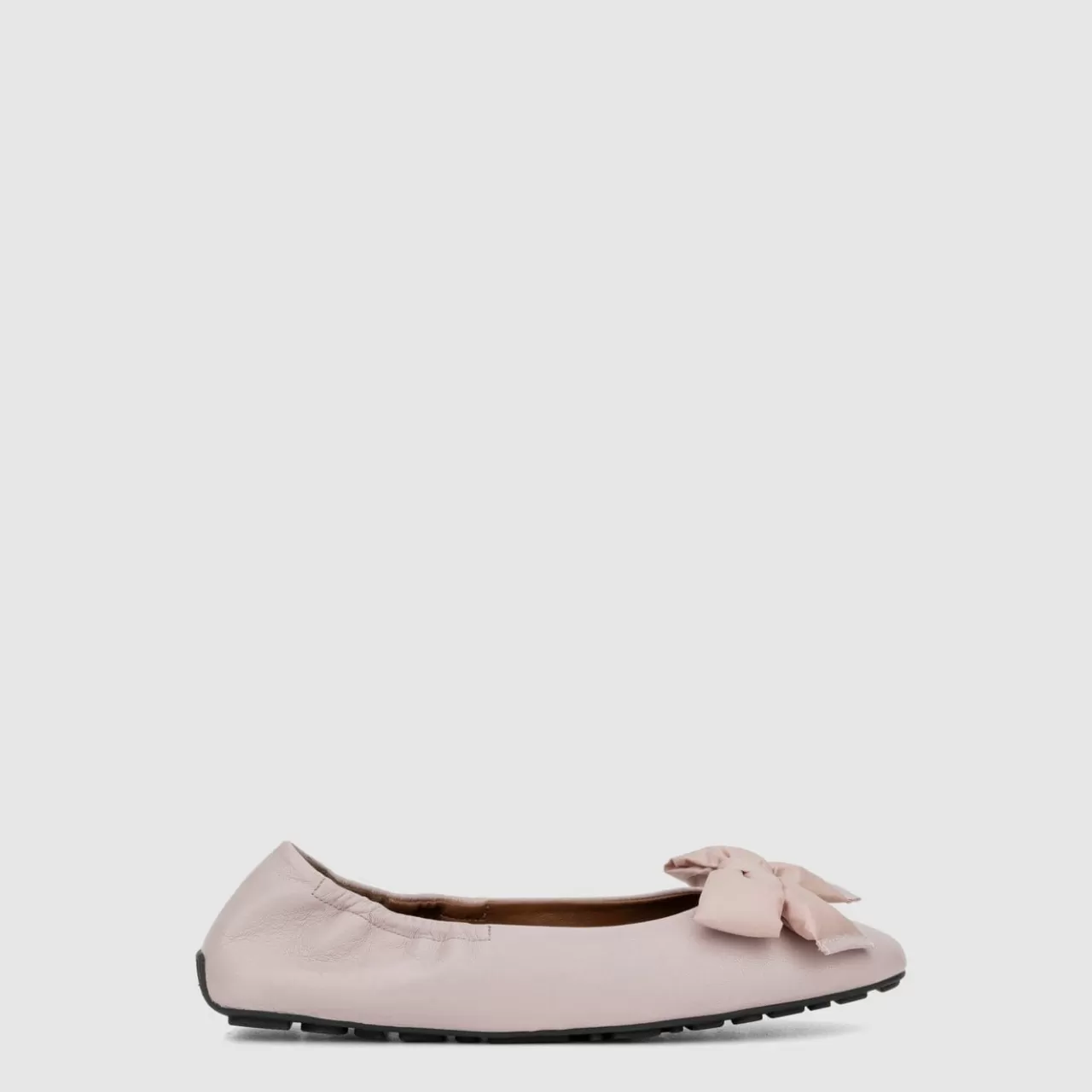 Aquatalia Flats | Qara Lilac