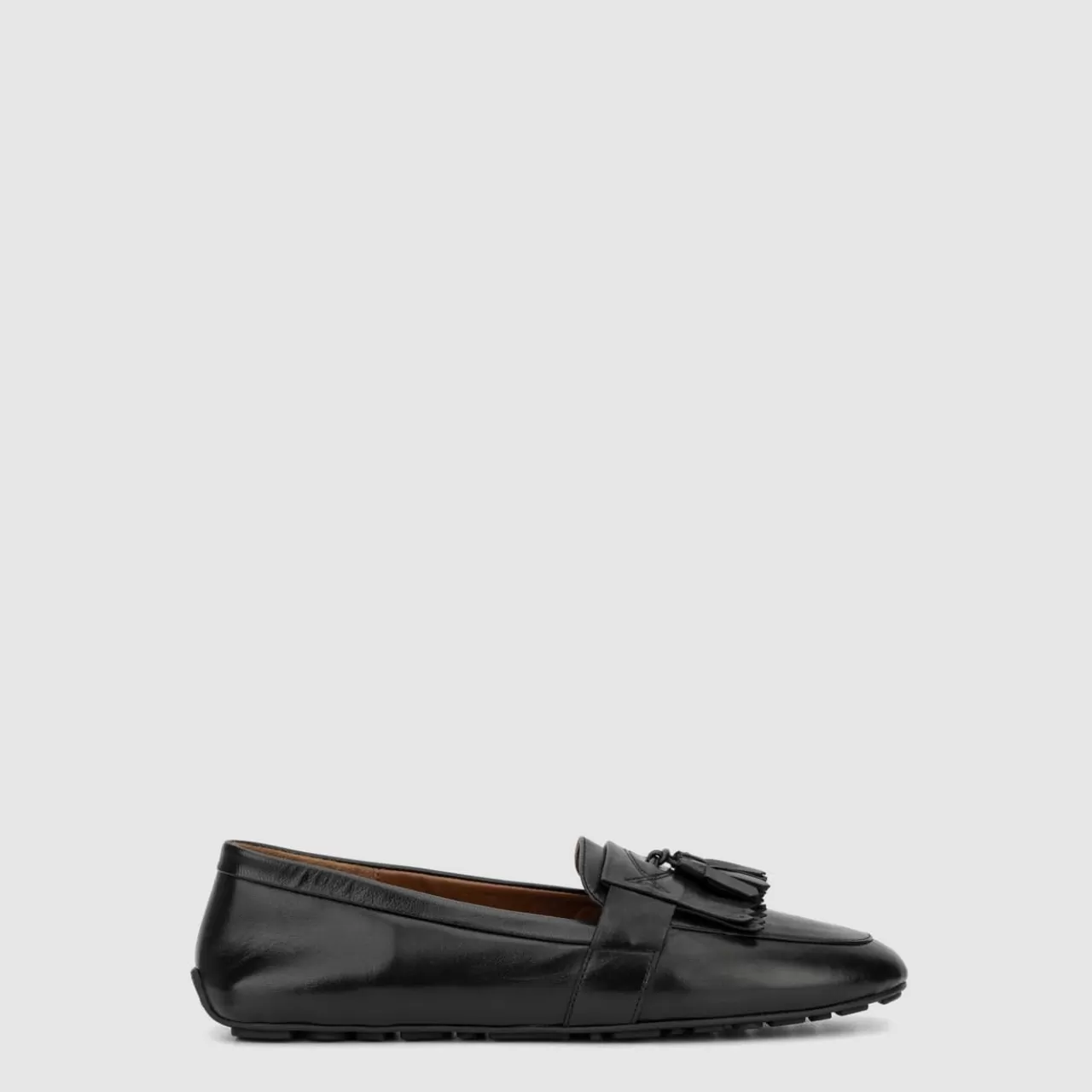 Aquatalia Flats | Quinna Black