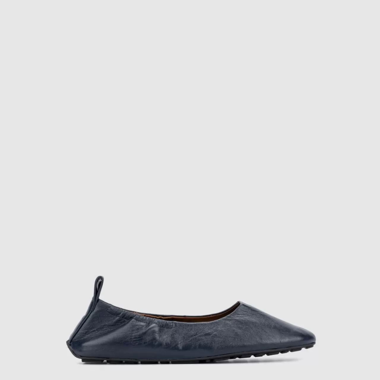 Aquatalia Flats | Quortney Marine